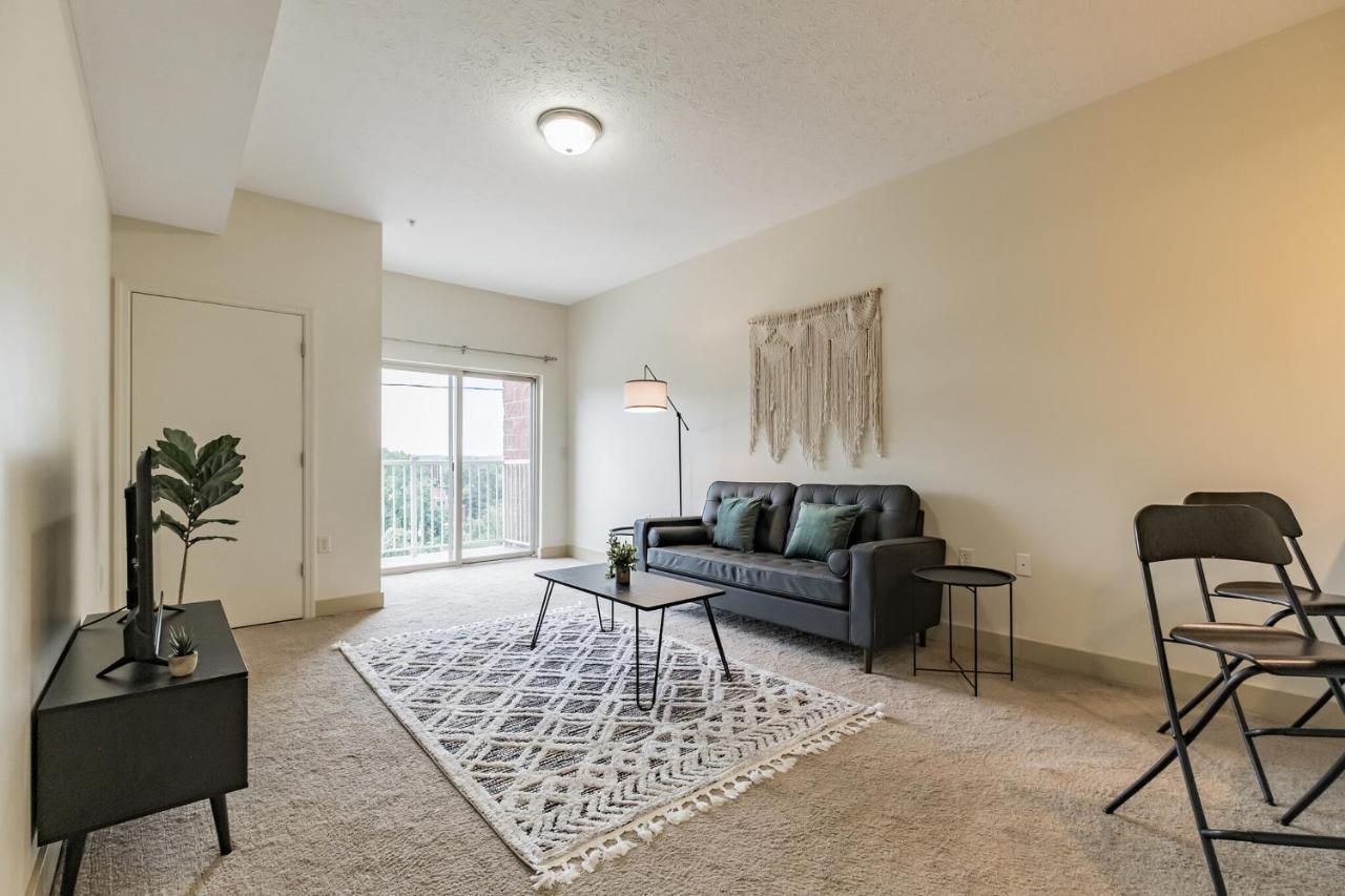Frontdesk Portal Place Apts Oakland Pittsburgh Rom bilde
